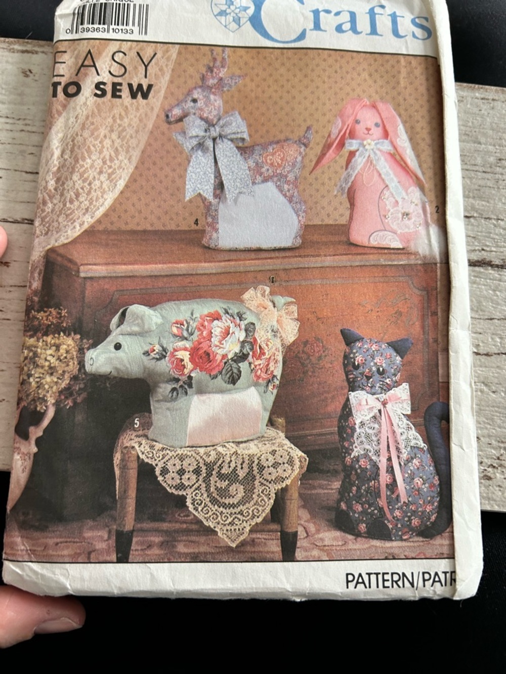5/$25 Simplicity 9644 Craft Floral Pig and Cat Plush Sewing Patterns